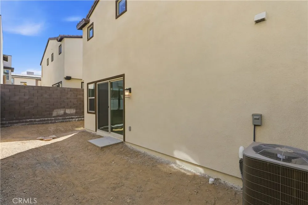 4807 Habitat Drive Fontana, CA 92336