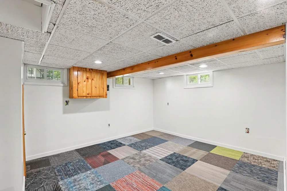 3620 Fort Drive Waterford, MI 48328