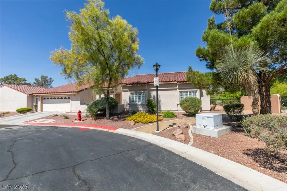 1909 Blackpool Circle Las Vegas, NV 89128
