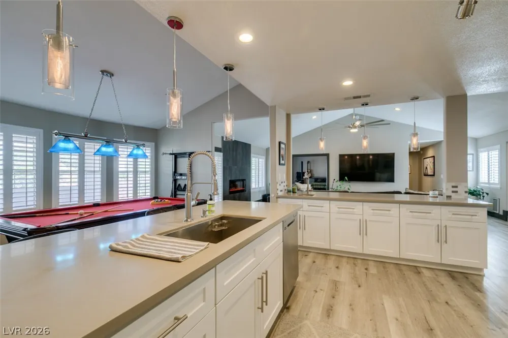 1909 Blackpool Circle Las Vegas, NV 89128
