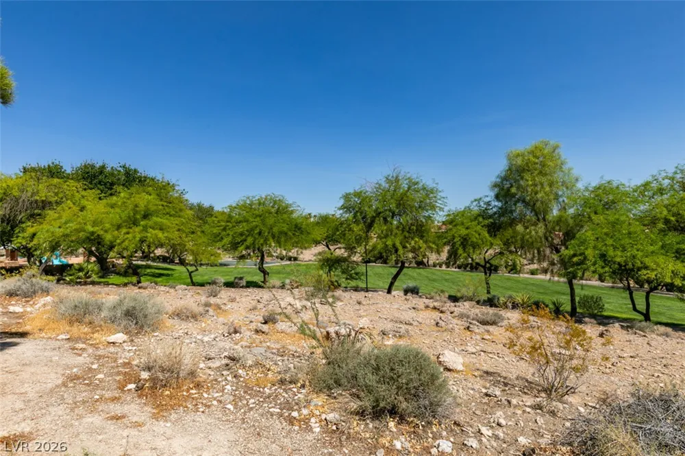 1909 Blackpool Circle Las Vegas, NV 89128