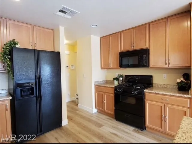 8775 Autumn Teal Avenue Las Vegas, NV 89178
