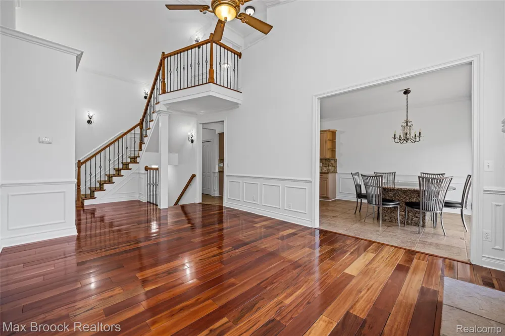1723 Pine Forest Drive Commerce Charter Township, MI 48390