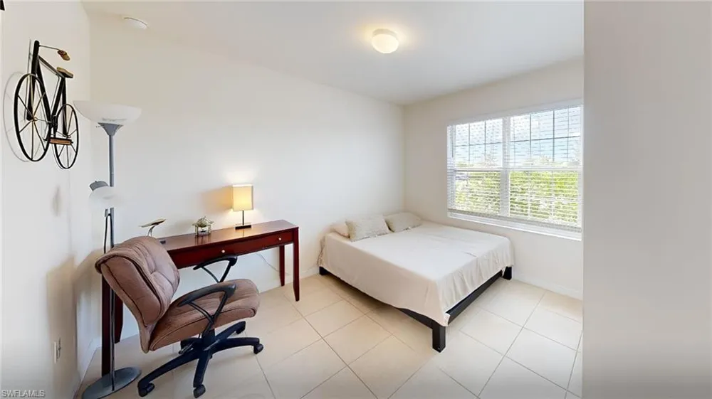 513 Nelson Road Cape Coral, FL 33993