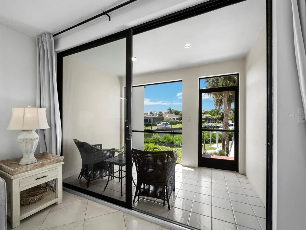 1906 HARBOURSIDE DRIVE #303 Longboat Key, FL 34228