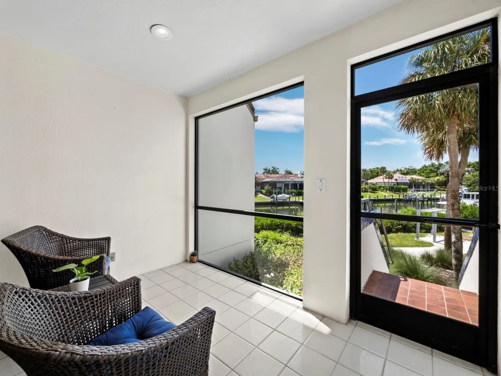 1906 HARBOURSIDE DRIVE #303 Longboat Key, FL 34228