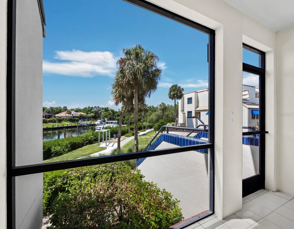 1906 HARBOURSIDE DRIVE #303 Longboat Key, FL 34228