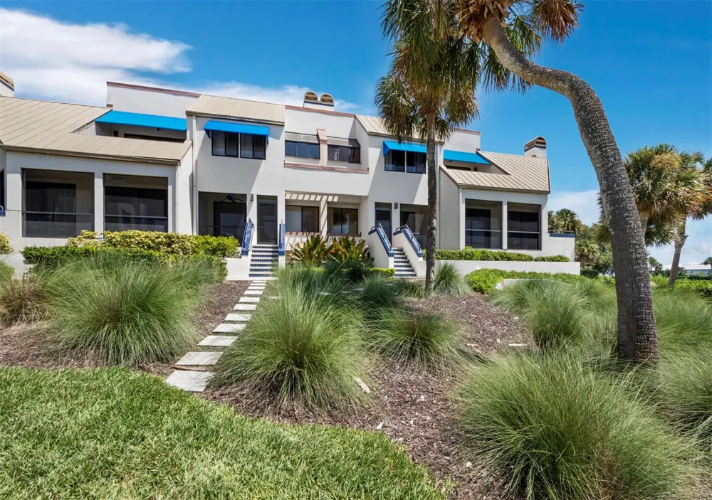 1906 HARBOURSIDE DRIVE #303 Longboat Key, FL 34228