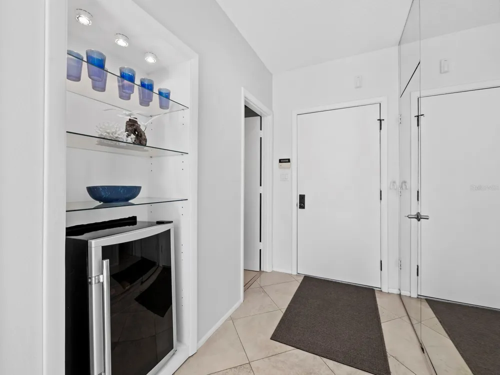 1906 HARBOURSIDE DRIVE #303 Longboat Key, FL 34228