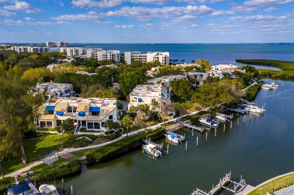1906 HARBOURSIDE DRIVE #303 Longboat Key, FL 34228