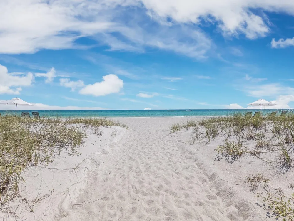 1906 HARBOURSIDE DRIVE #303 Longboat Key, FL 34228