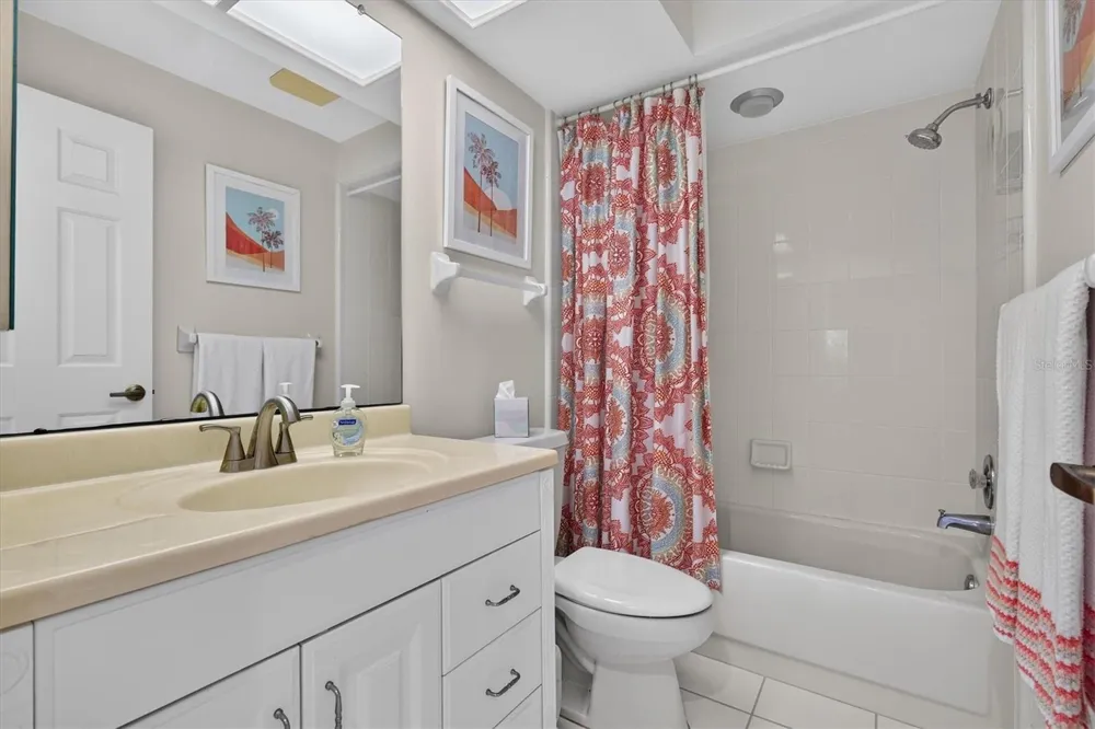 3167 LANDMARK DRIVE #821 Clearwater, FL 33761