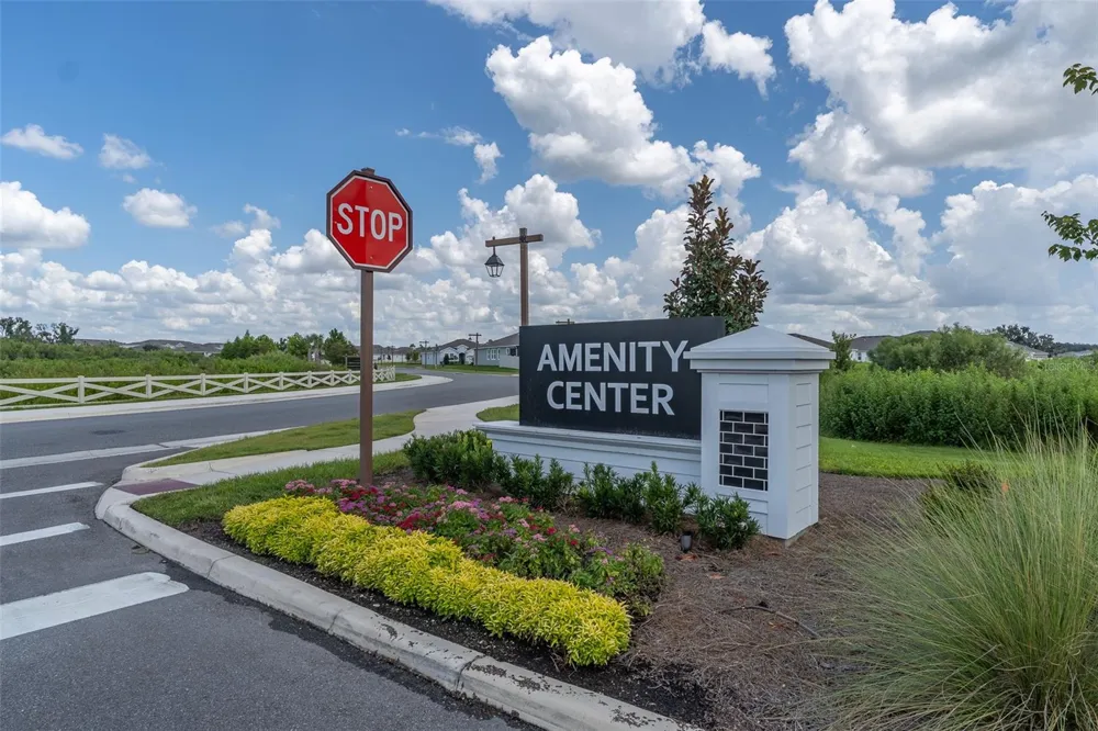 4005 WESTWOOD FIELDS LOOP Plant City, FL 33565