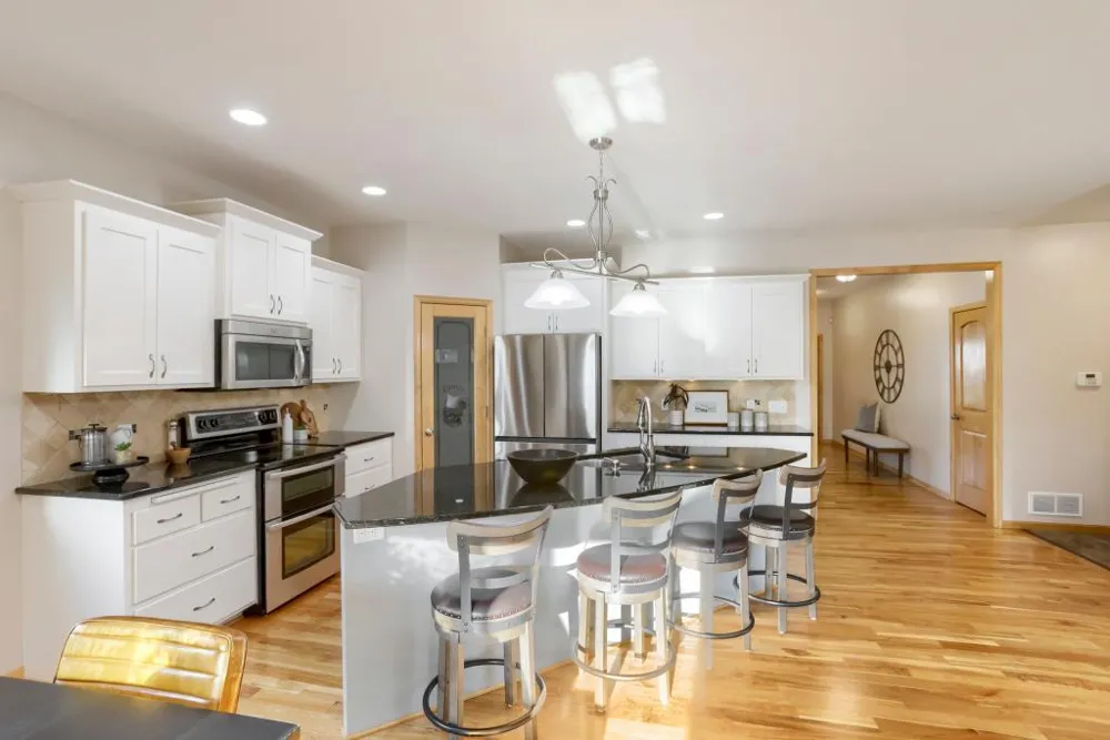 6507 Bloomington Avenue Richfield, MN 55423
