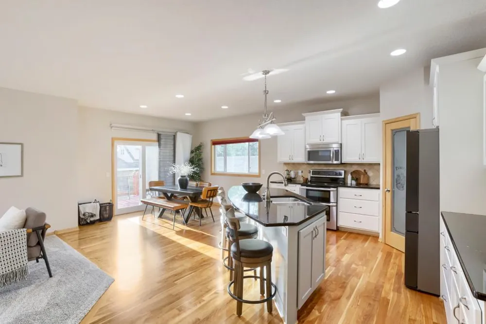 6507 Bloomington Avenue Richfield, MN 55423