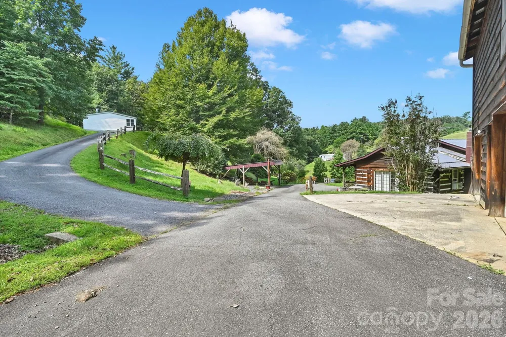3421 & 3423 Rector Corner Road Marshall, NC 28753