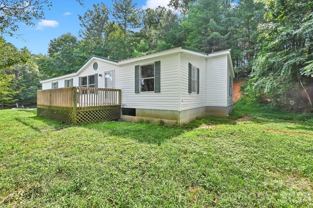 3421 & 3423 Rector Corner Road Marshall, NC 28753