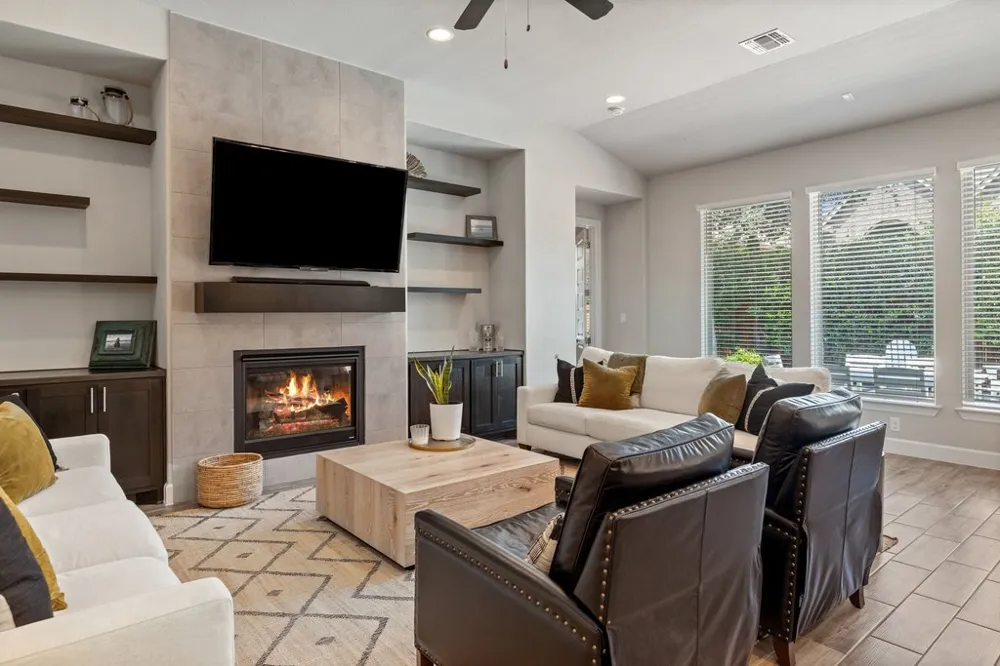 15408 La Catania Way Austin, TX 78738