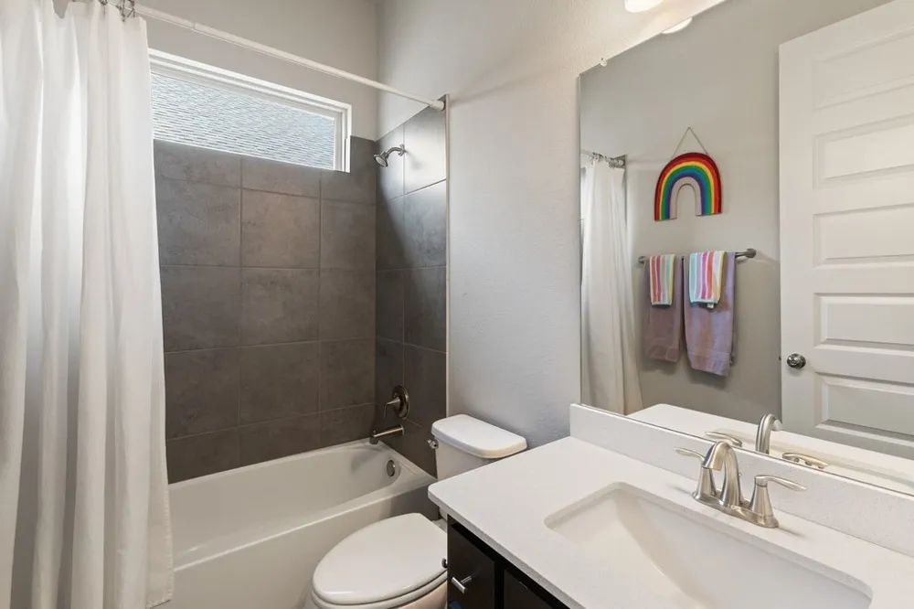 15408 La Catania Way Austin, TX 78738