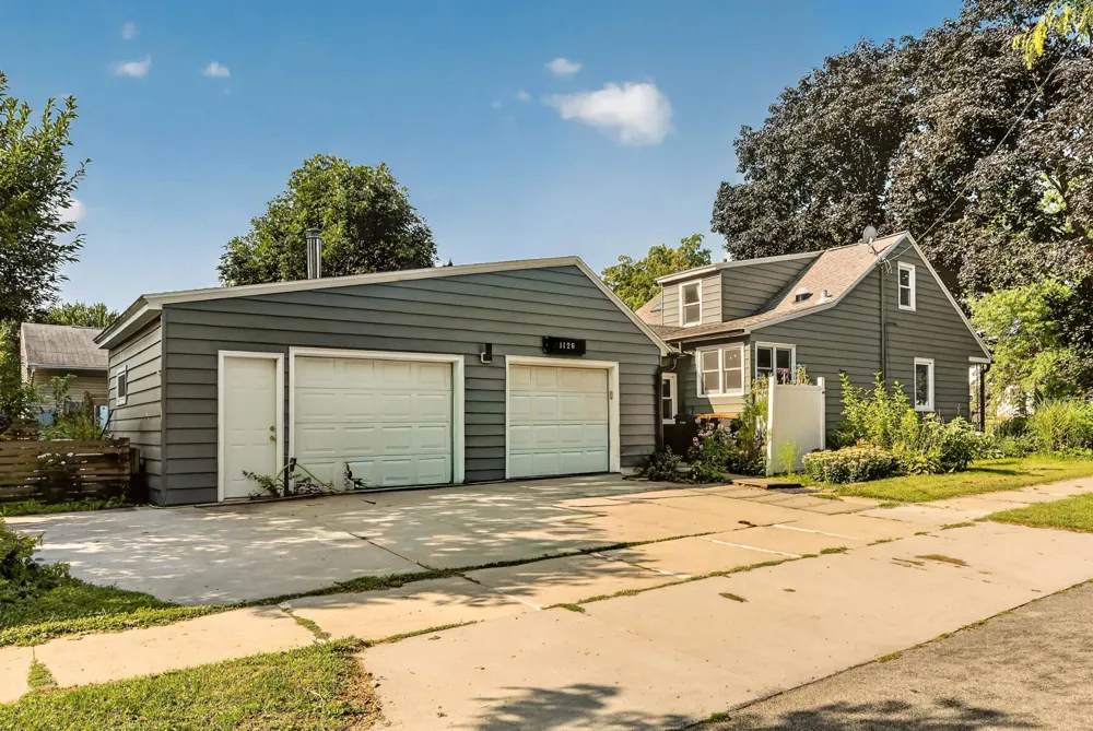 1126 8th Avenue NW Rochester, MN 55901