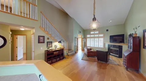 915 Kimberly Lane
