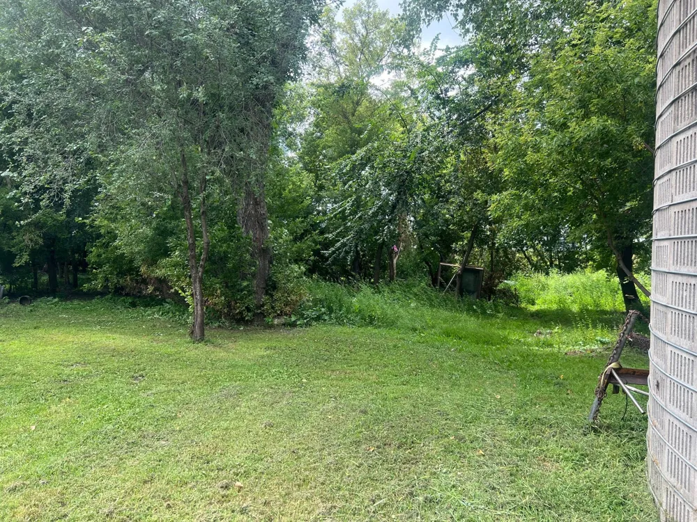 13503 Page Avenue Hutchinson, MN 55350
