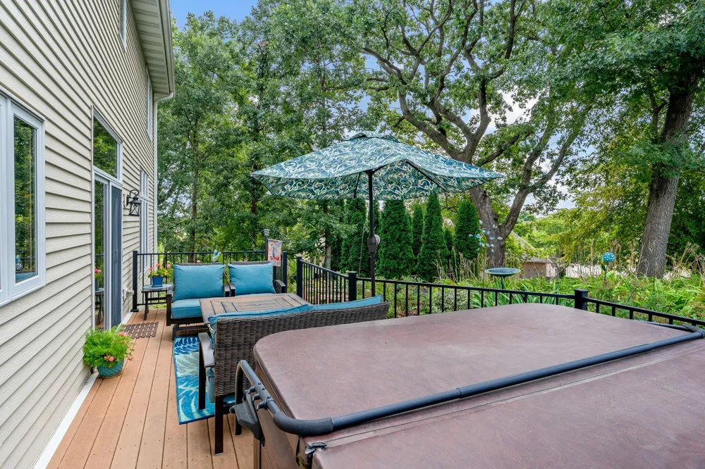 1215 Thorene Place Stillwater, MN 55082