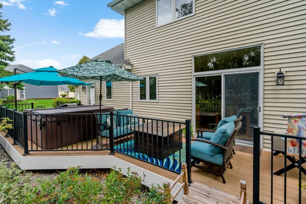 1215 Thorene Place Stillwater, MN 55082