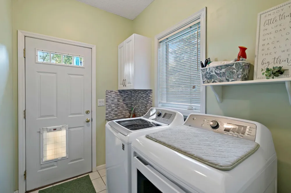 1215 Thorene Place Stillwater, MN 55082