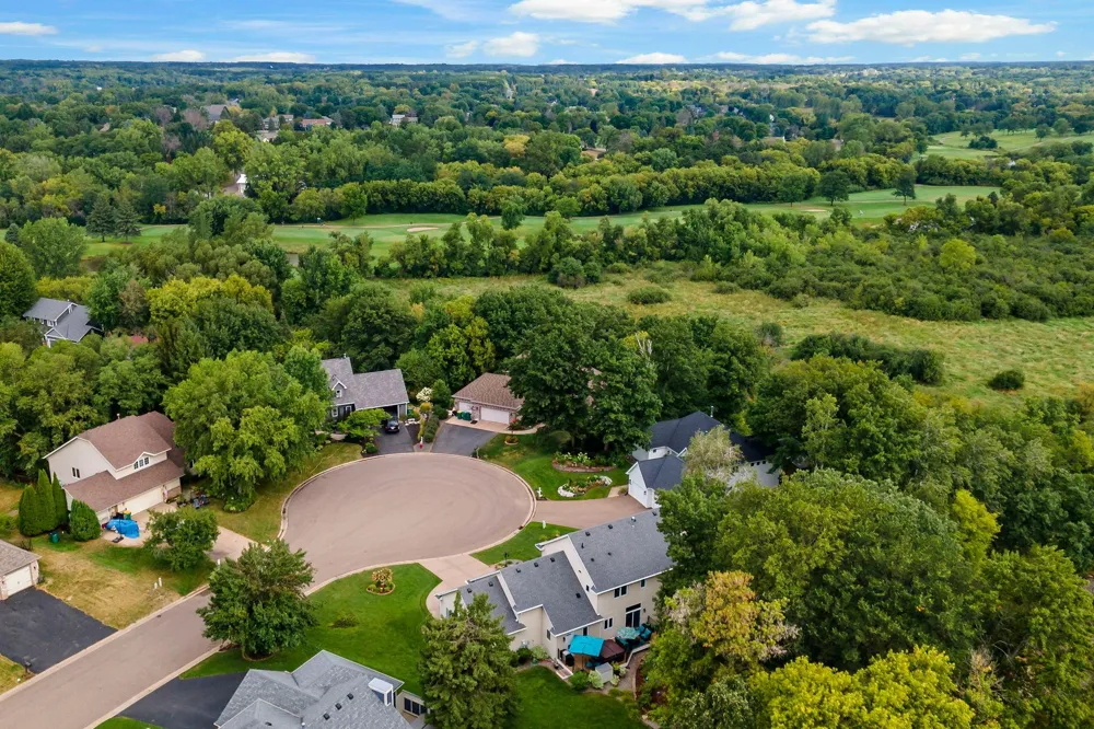 1215 Thorene Place Stillwater, MN 55082