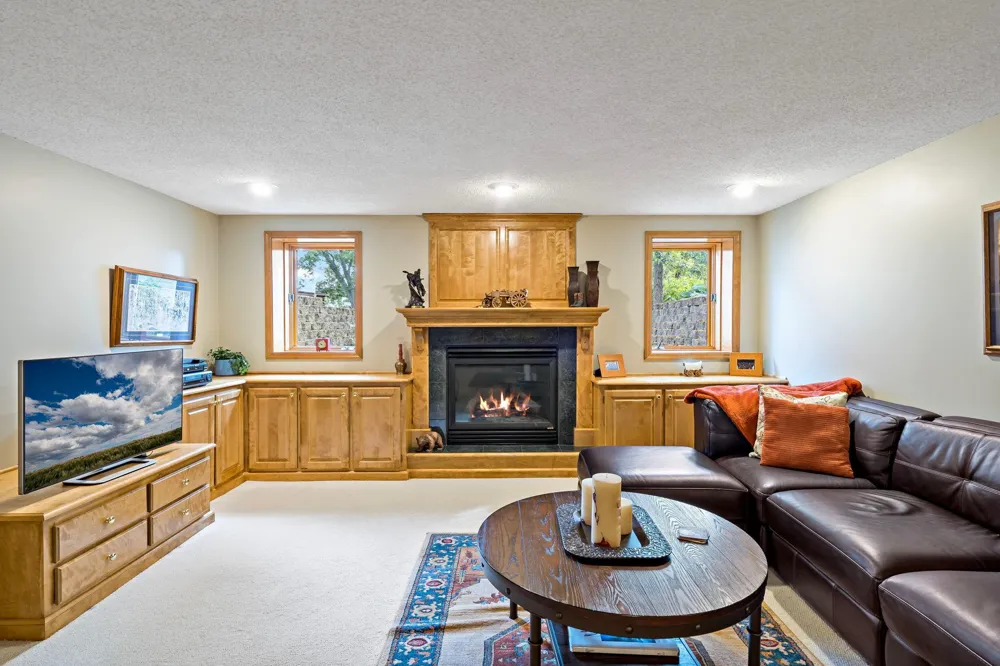 1215 Thorene Place Stillwater, MN 55082