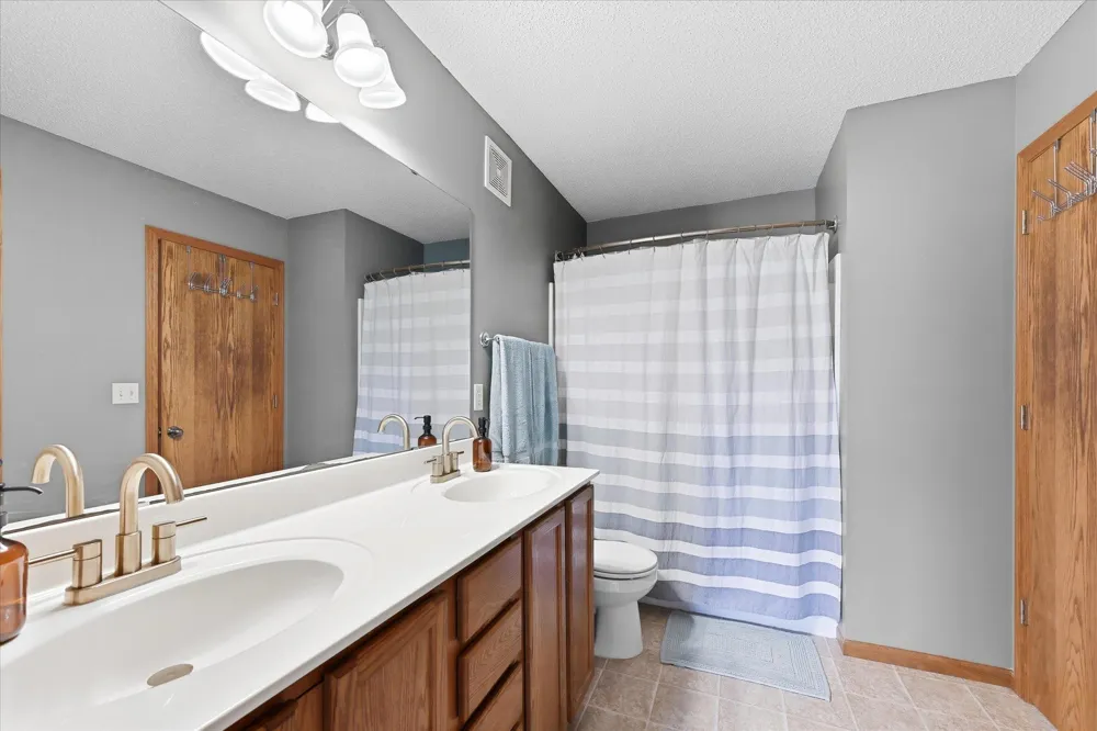 14109 Wilds Path NW Prior Lake, MN 55372
