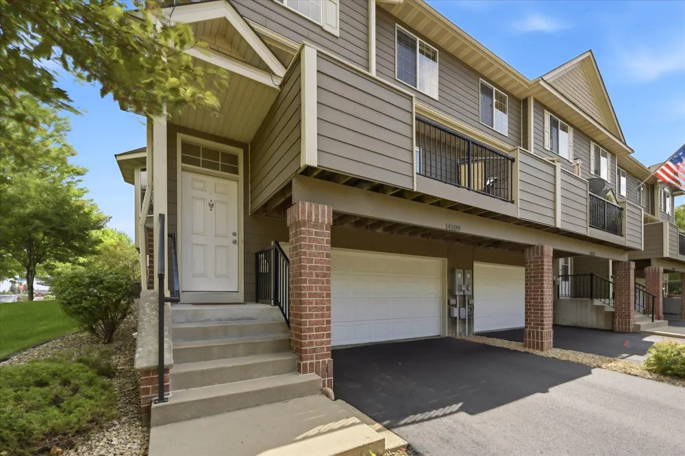14109 Wilds Path NW Prior Lake, MN 55372