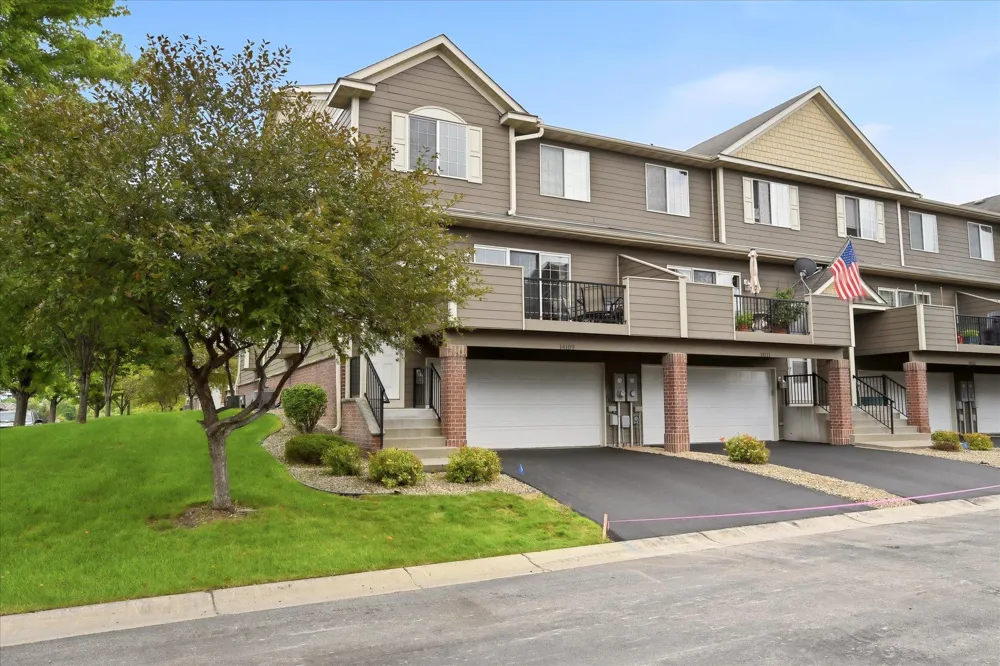 14109 Wilds Path NW Prior Lake, MN 55372