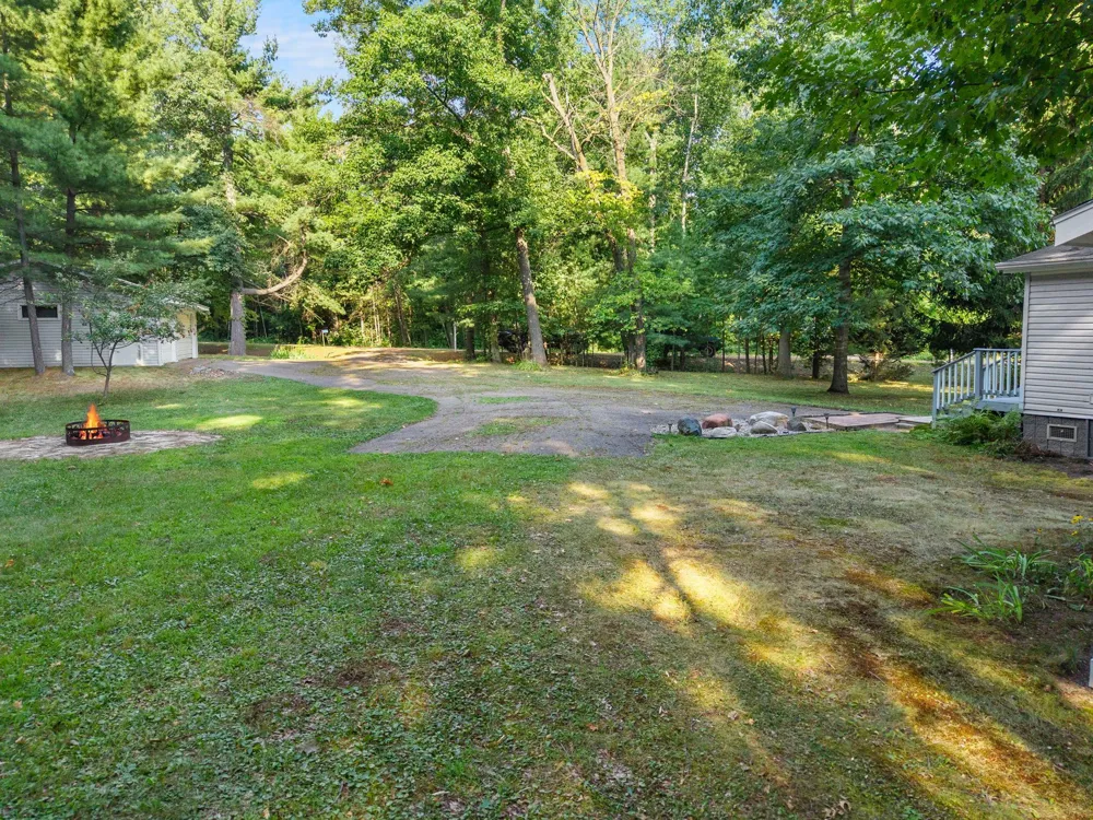 17473 Peggy Lane Grasston, MN 55030