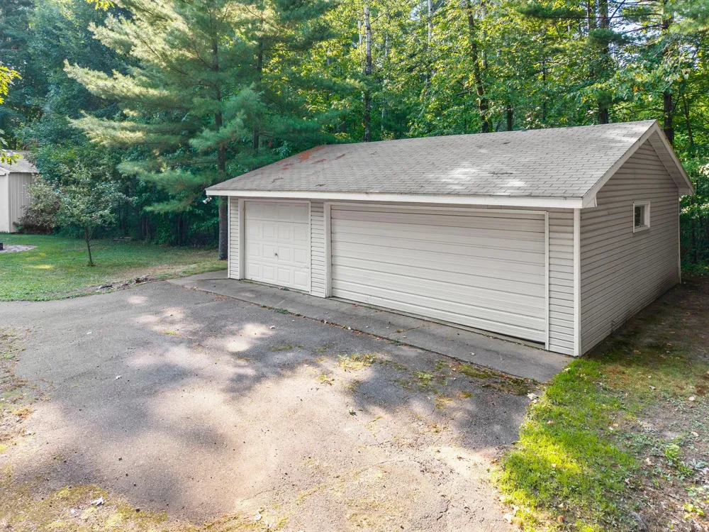17473 Peggy Lane Grasston, MN 55030