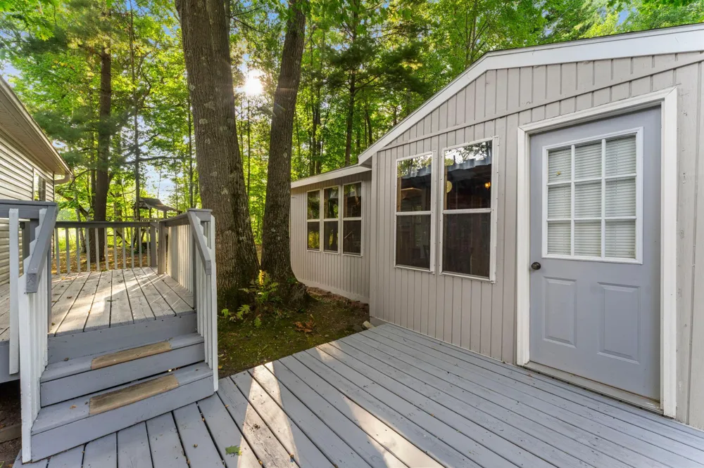17473 Peggy Lane Grasston, MN 55030