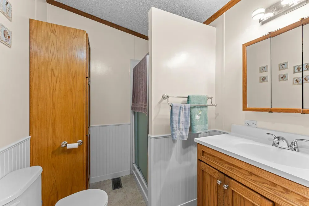 17473 Peggy Lane Grasston, MN 55030
