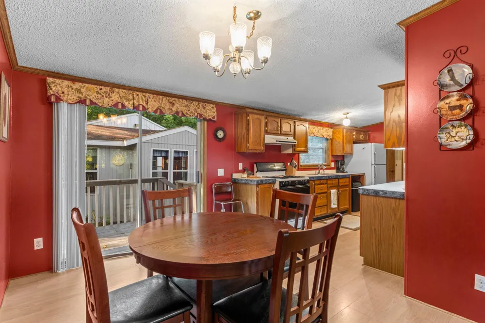 17473 Peggy Lane Grasston, MN 55030