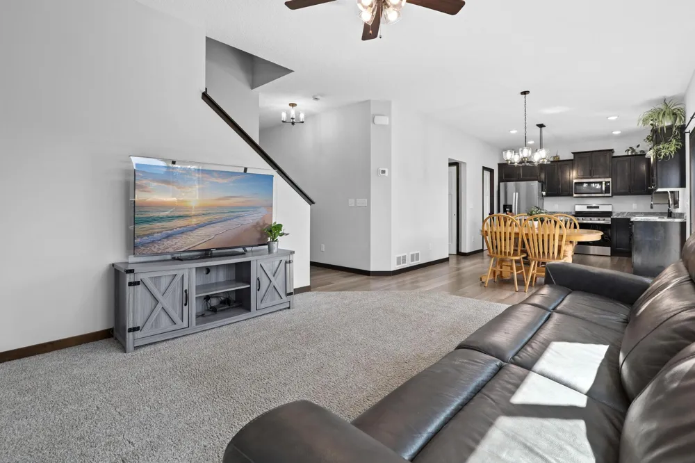 1024 Bellaire Boulevard NW Isanti, MN 55040
