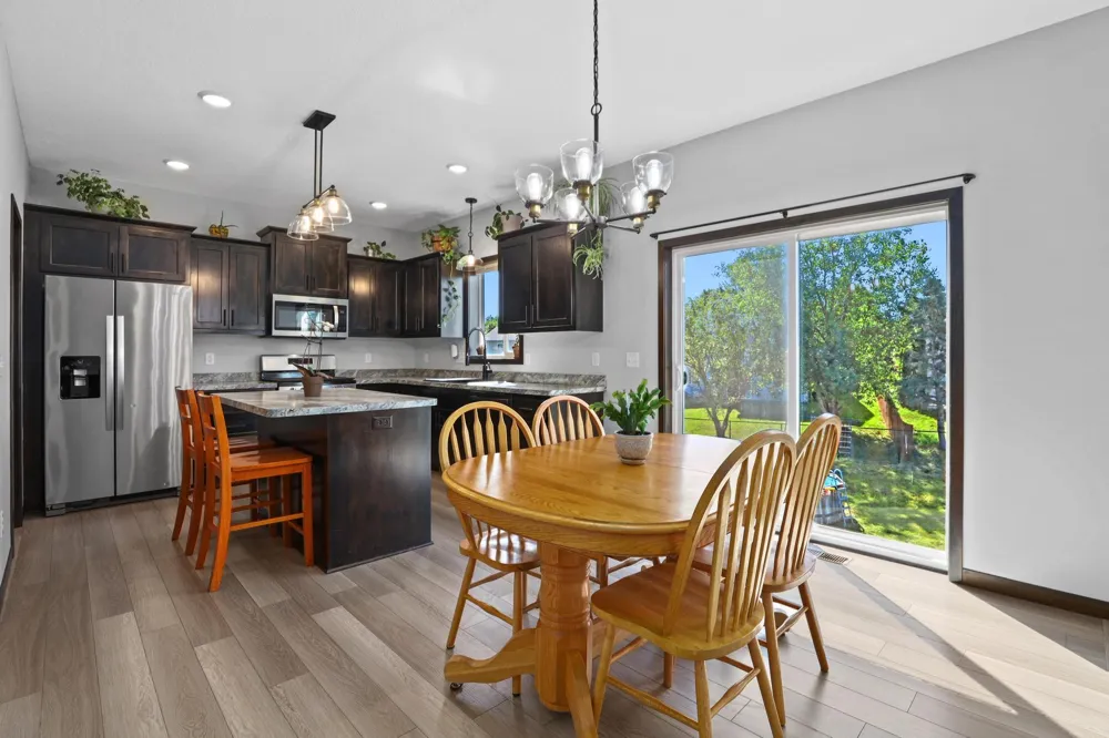 1024 Bellaire Boulevard NW Isanti, MN 55040