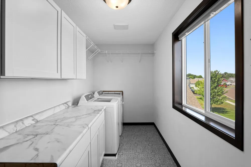 1024 Bellaire Boulevard NW Isanti, MN 55040