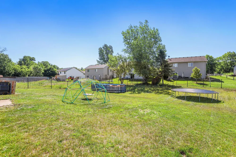 1024 Bellaire Boulevard NW Isanti, MN 55040