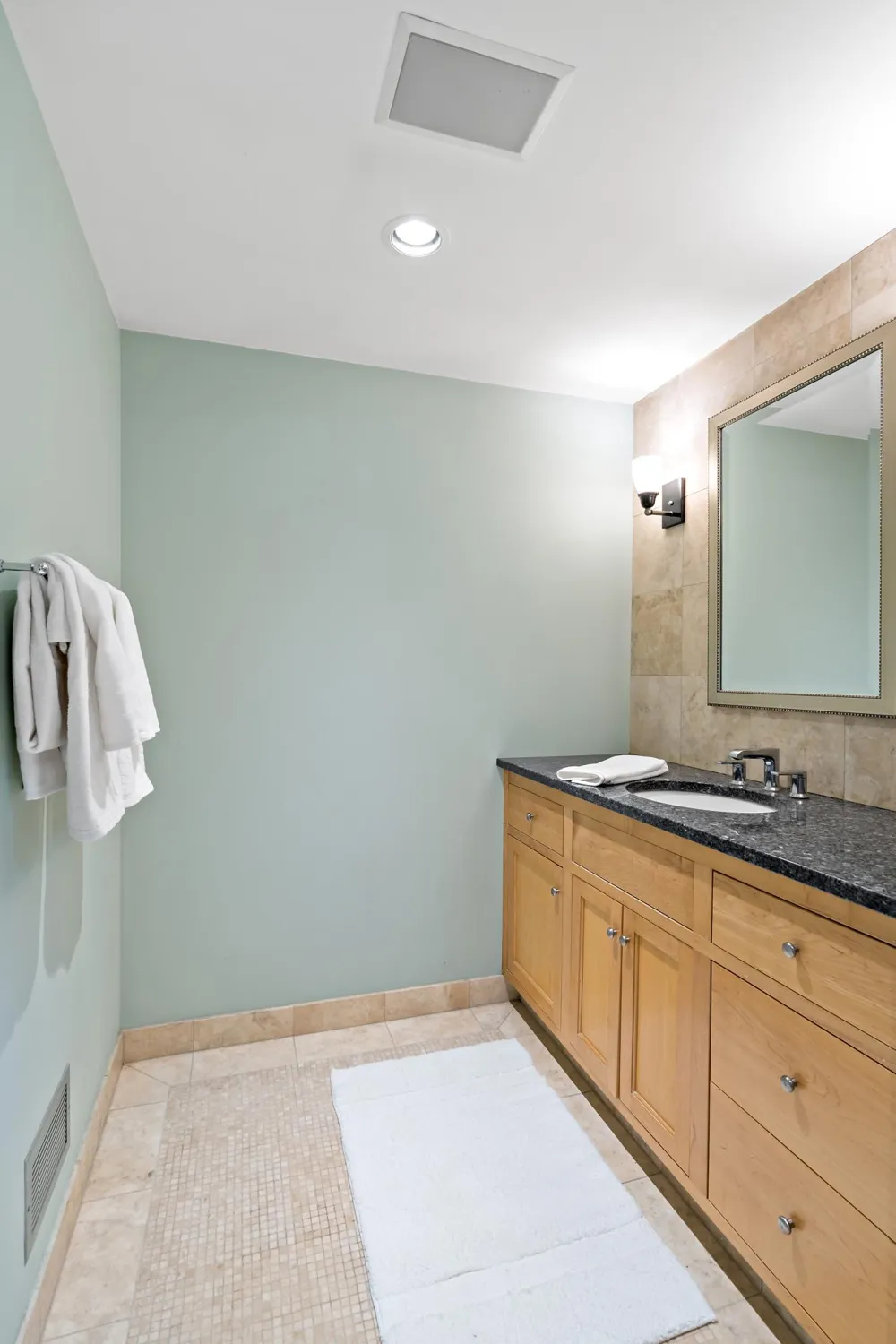 5434 Vincent Avenue S Minneapolis, MN 55410