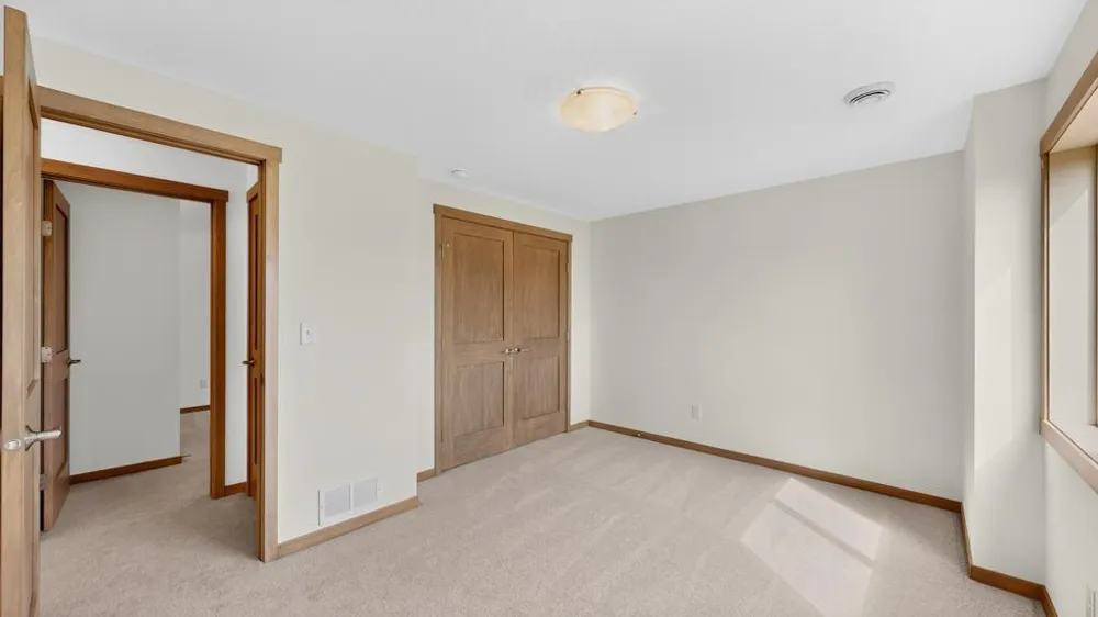 6176 Cody Lane NW Rochester, MN 55901