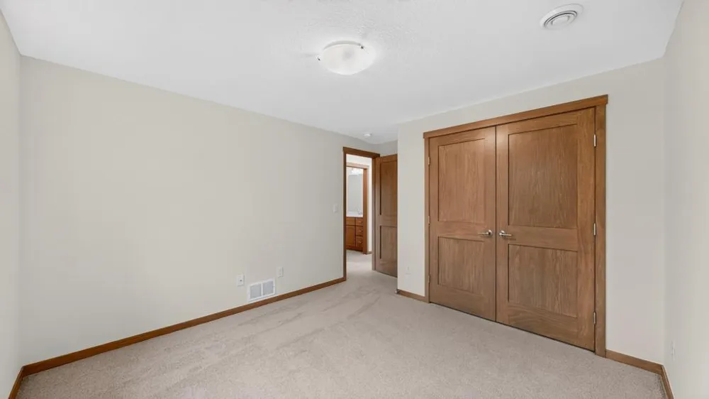 6176 Cody Lane NW Rochester, MN 55901