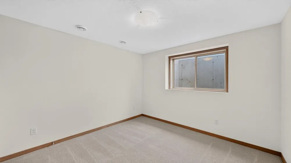 6176 Cody Lane NW Rochester, MN 55901