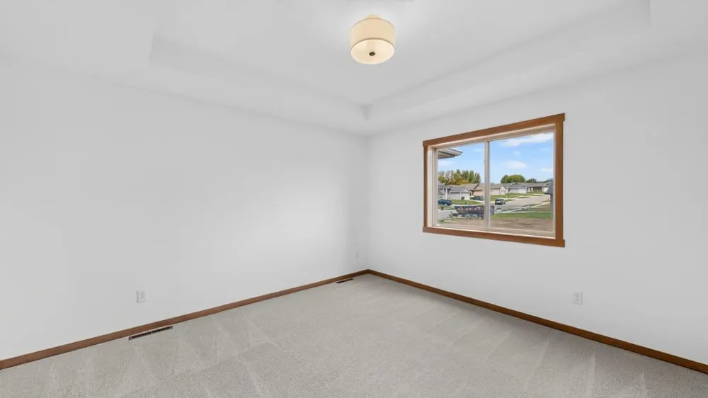 6176 Cody Lane NW Rochester, MN 55901