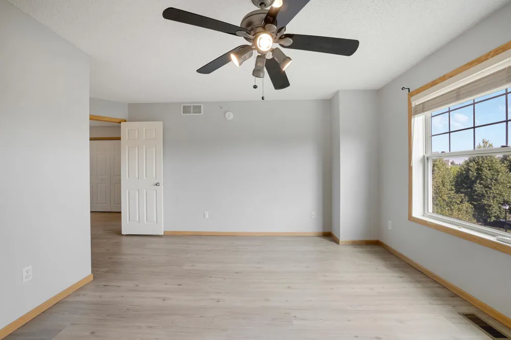 13761 54th Avenue Plymouth, MN 55446