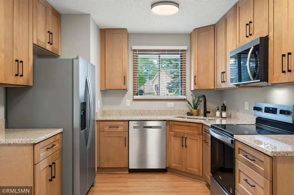 89 126th Lane NW Coon Rapids, MN 55448